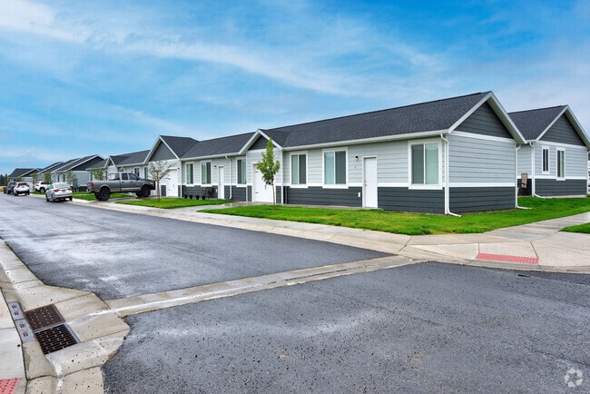 Building Photo - Elkhorn Flats Rental