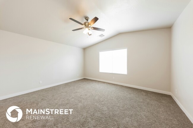 Photo - 5607 S 16th Dr