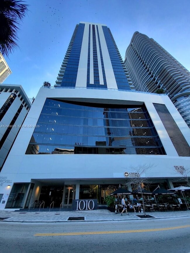 Building Photo - 1010 Brickell Ave Unit 2910