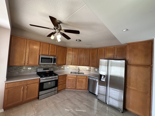 Photo - 720 Prestwick Ln Unit #720