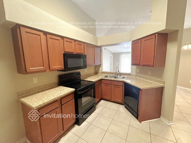 Photo - 3001 Summer House Dr