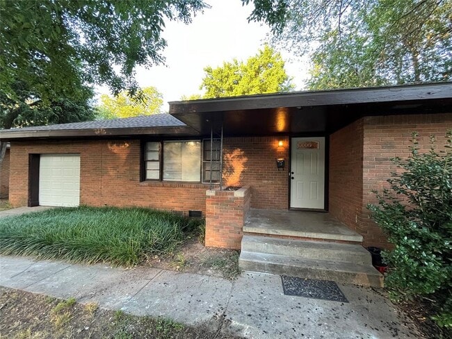 Photo - 1603 Franklin Dr