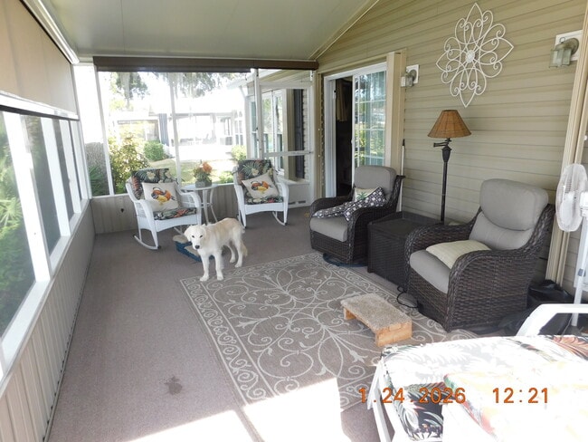 Photo - 414 Sioux Blvd