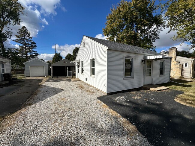 Photo - Charming Single Family Home