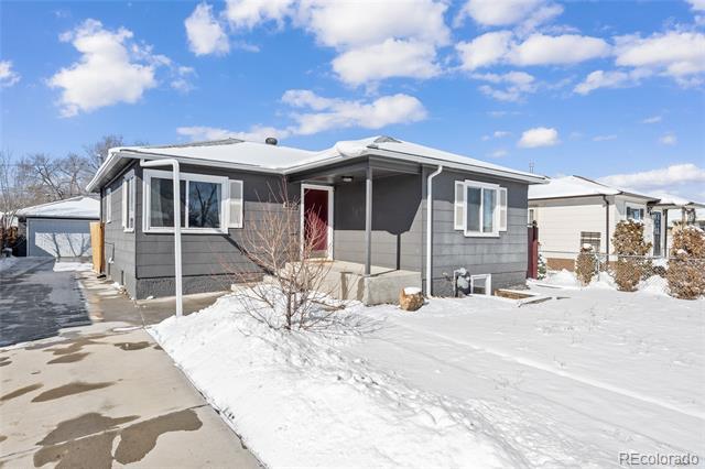 565 Winona Ct