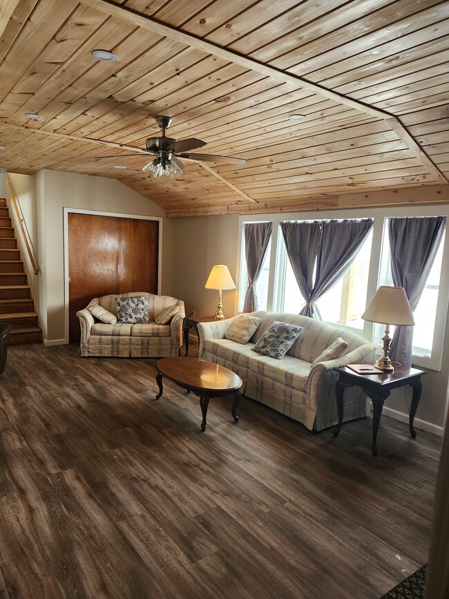 Sala de estar - 8152 Wilson Karr Rd Unidad 1