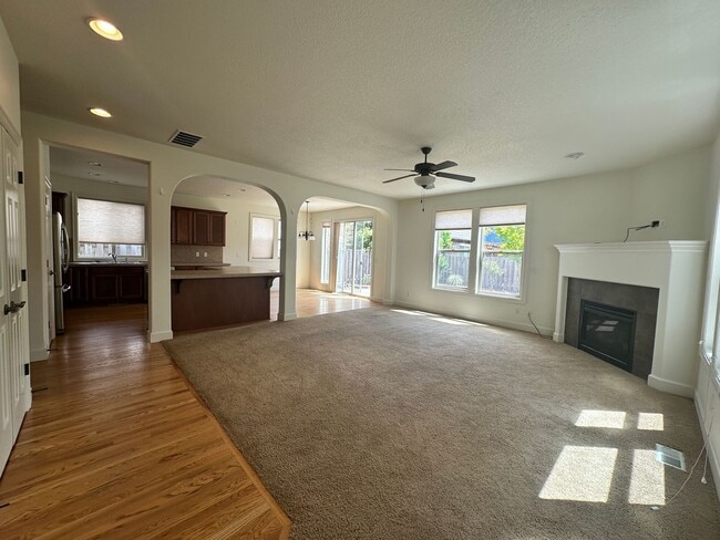 Photo - Spacious 3 Bedroom + Bonus Room , club, Across from Park!