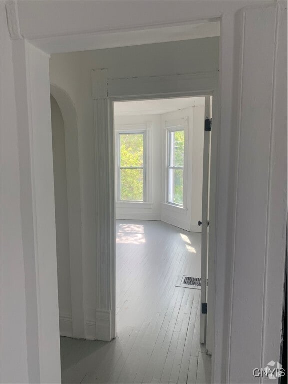 Building Photo - 301 Loomis Ave Rental