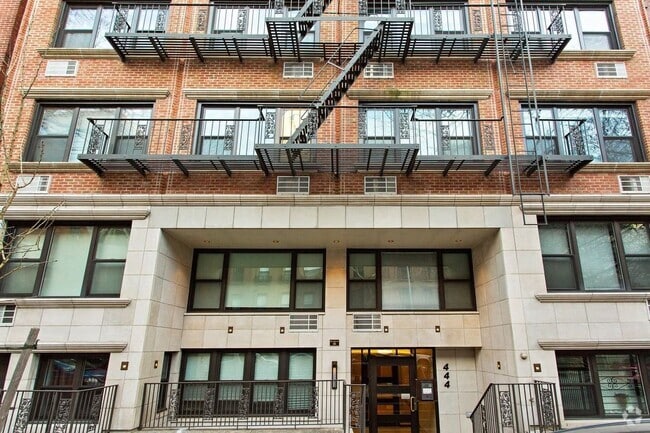 Building Photo - 444 E 87th St Rental