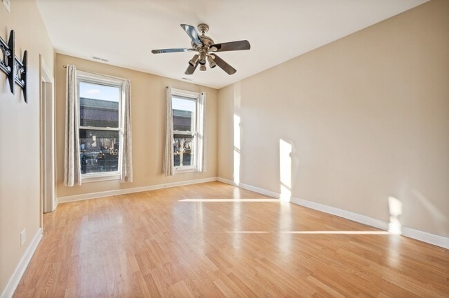 Photo - 1815 S Ruble St Unit 2