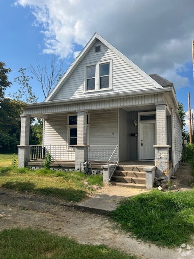 Building Photo - 113 W Oregon St Rental