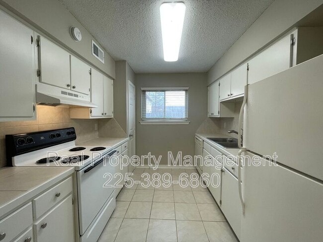 Photo - 914 W Tony St Unit 11B