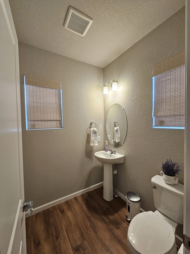 Photo - 10869 Wooden Pole Dr