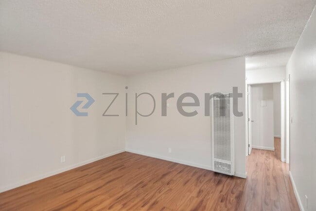 Photo - 1391 Vía Dondera