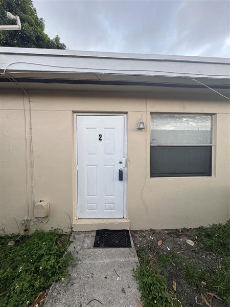 Building Photo - 1870 NW 60th Ave Unit 2 Rental