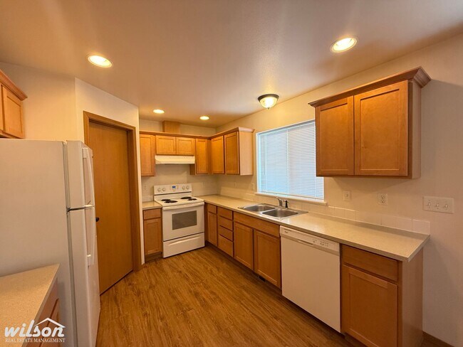 Photo - 810 Fremont St Unit B