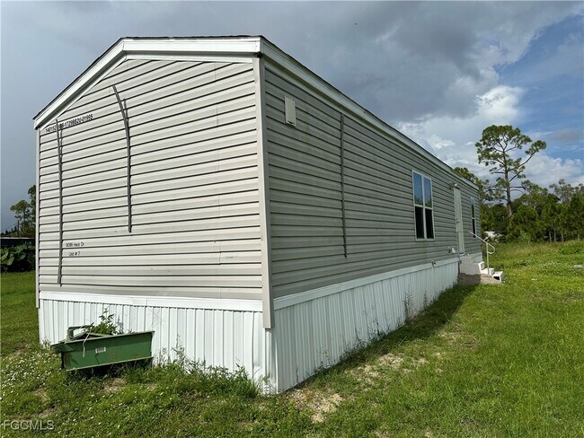 Photo - 8086 Heck Dr