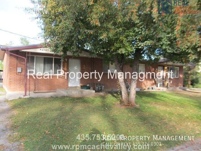 Building Photo - 181 N 300 W