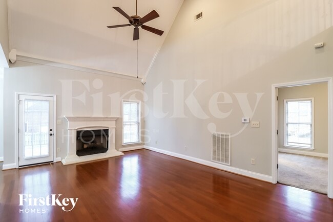 Photo - 5830 Heritage Park Dr