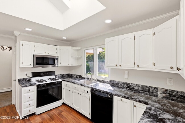 Photo - 2349 Holly Hill Rd
