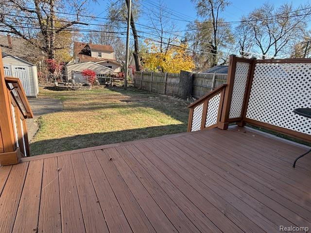 Photo - 901 Longfellow Ave