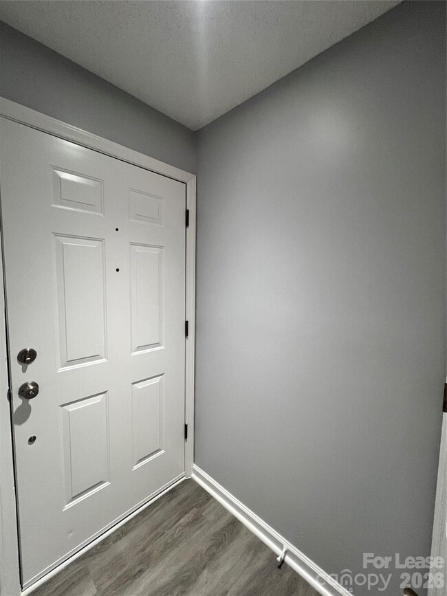 Photo - 726 Southwest Dr