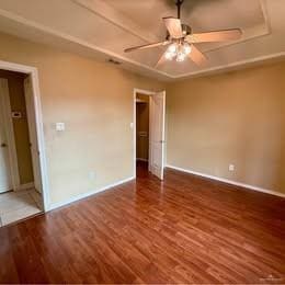 Photo - 7 Cardinal Ave W