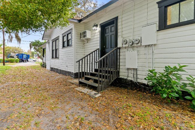 Photo - 412 Harwood St Unit 4