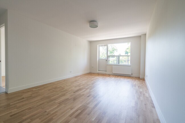 Photo - 111 Lawton Blvd Unit 404