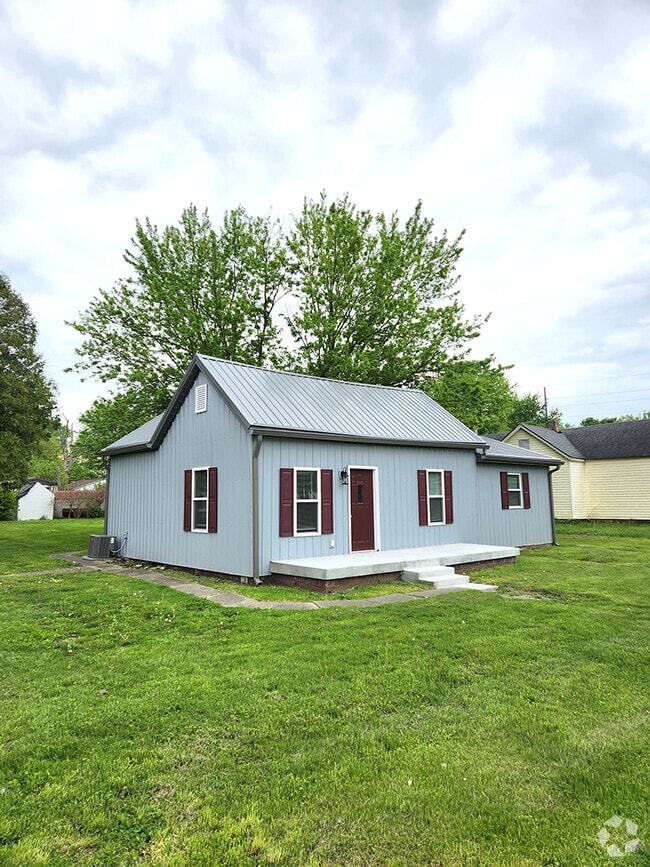 Building Photo - 817 N Ashley St Rental