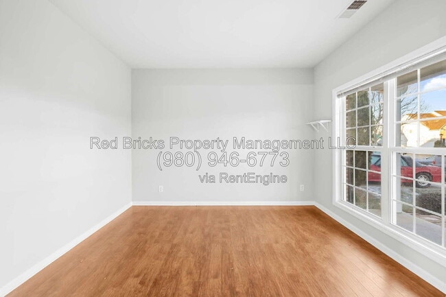 Photo - 1520 Tranquility Ave NW