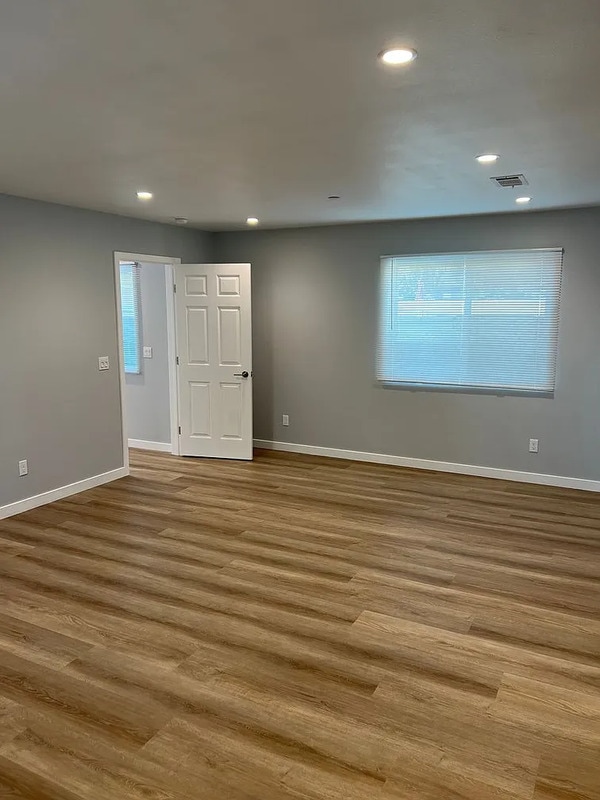 Photo - 2205 Conquista Ave