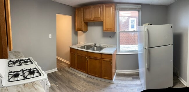 Photo - 2022 Plainview Ave Unit first Floor