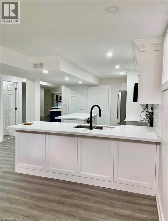 Photo - 401 Old Mud St