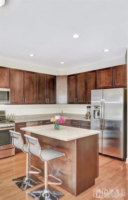 Photo - 3 McCormick Ave N