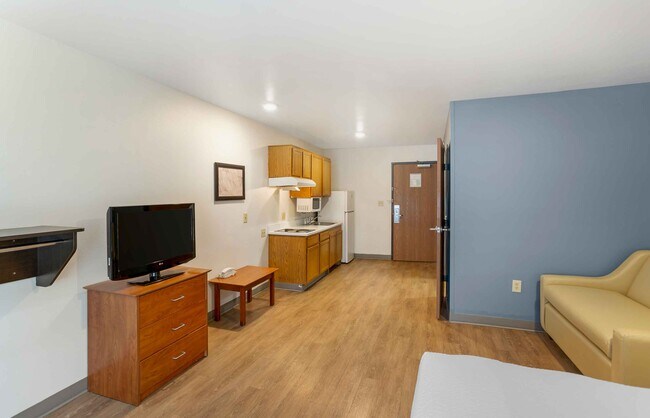 Furnished Studio-Salt Lake City - West Valley City