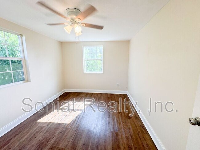 Photo - 4503 Majestic Oaks Dr