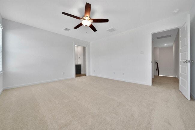Building Photo - 11915 Carvalho Dr Unit 12