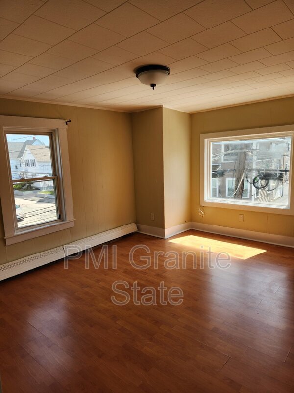 Photo - 60 Whitney St Unidad 2