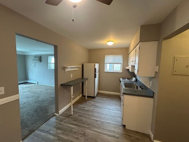 Photo - 325 Pike St Unit 325 Pike St #8