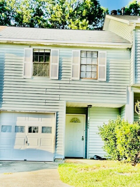 Photo - PINE TREE CONDIMINIUMS (unit 1604)