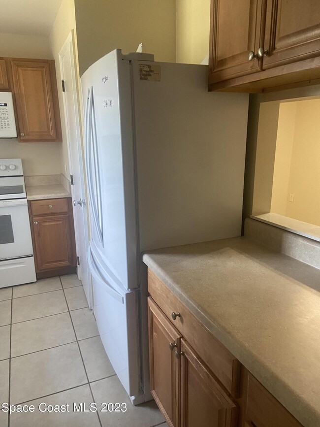 Photo - 290 Spring Dr Unit 4