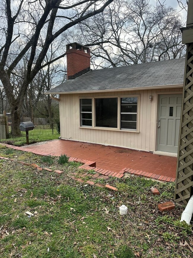 Photo - Spacious 3BR/2BA with Cozy Fireplace & Bright Living