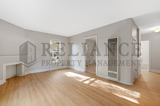 Photo - 1554 N Salina Ave