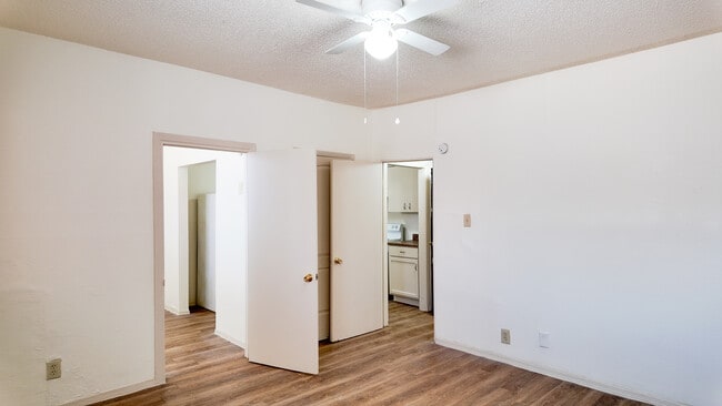 Photo - Wyoming Pearl