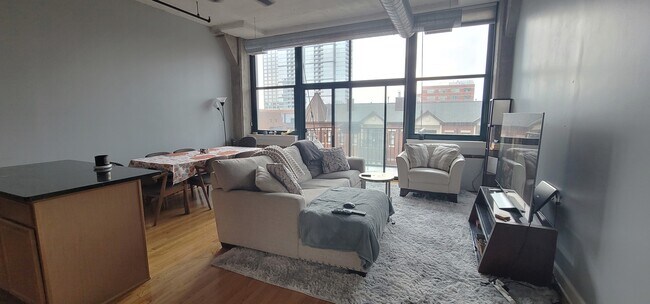 Photo - 221 E Cullerton St Unidad 410