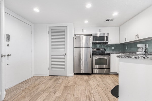 Photo - 15002 Windward Dr Unidad 501