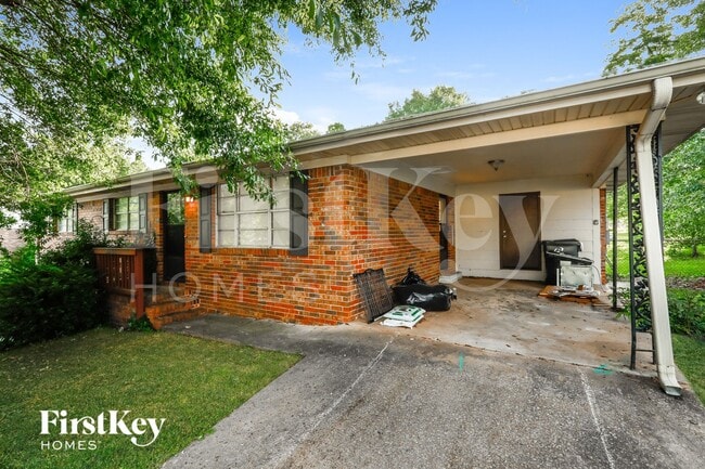 Photo - 5562 Hood St