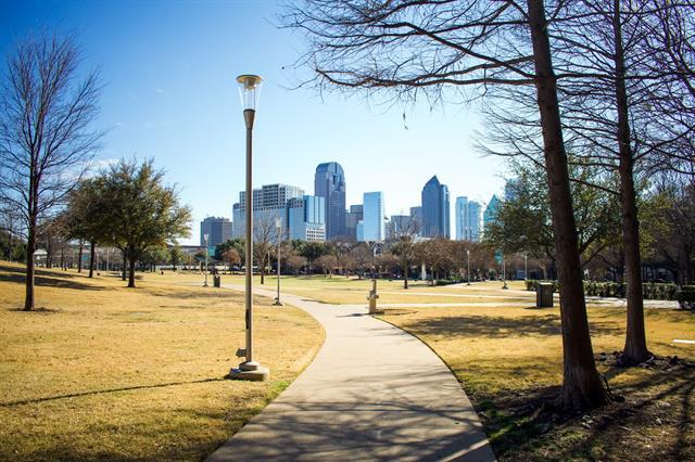 Building Photo - 3110 Thomas Ave Unit 534