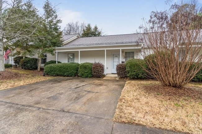 Building Photo - 240 Jacobs Way